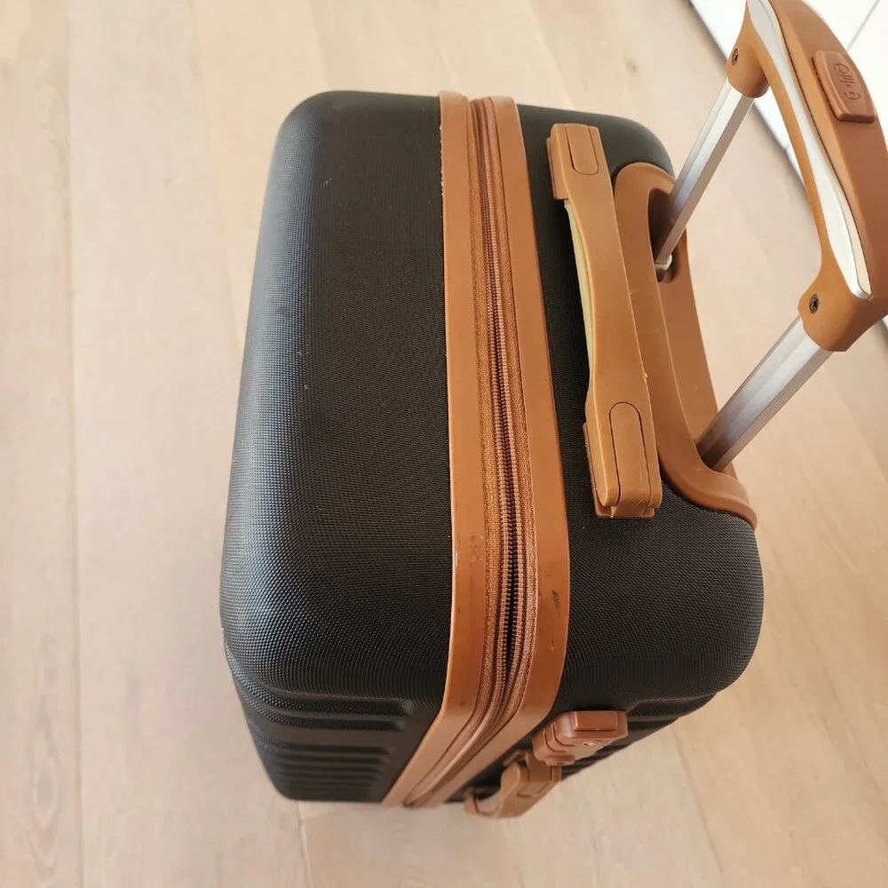 Hardshell Carry-On Spinner Luggage in Black and Tan